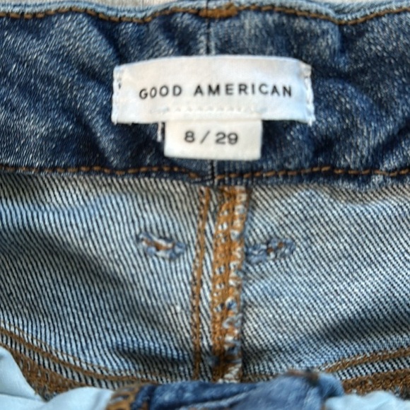 Good American Good Curve Straight Jeans - Picture 3 of 4
